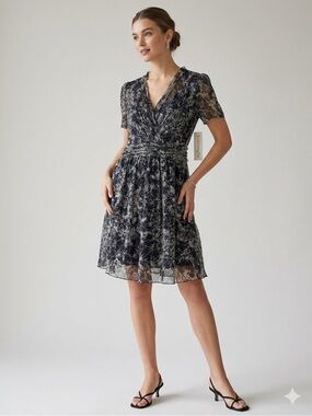 Doo.Ri 100% Silk Black White Floral Dress Size 12 Lined
